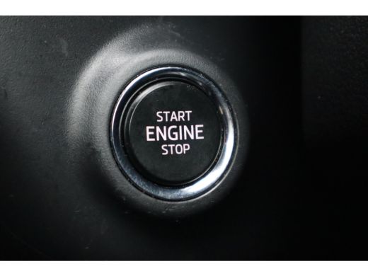 Skoda Octavia Combi 1.0 TSI Business Edition 110PK Trekhaak | Cruise control | Draadloze telefoonlader | Keyles... ActivLease financial lease