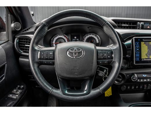 Toyota Hilux 2.4 D 4WD | 150 PK | LED | Camera | Cruise | Navi | Climatronic | Trekhaak ActivLease financial lease