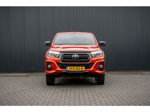 Toyota Hilux 2.4 D 4WD | 150 PK | LED | Camera | Cruise | Navi | Climatronic | Trekhaak ActivLease financial lease