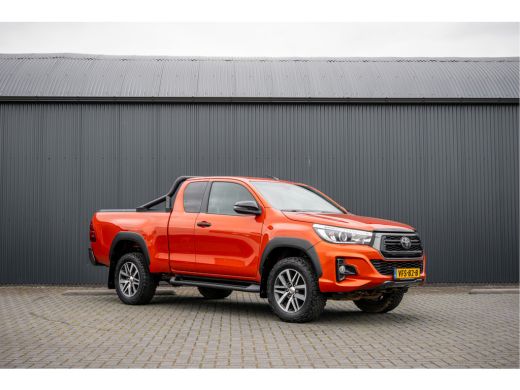Toyota Hilux 2.4 D 4WD | 150 PK | LED | Camera | Cruise | Navi | Climatronic | Trekhaak ActivLease financial lease