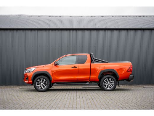Toyota Hilux 2.4 D 4WD | 150 PK | LED | Camera | Cruise | Navi | Climatronic | Trekhaak ActivLease financial lease