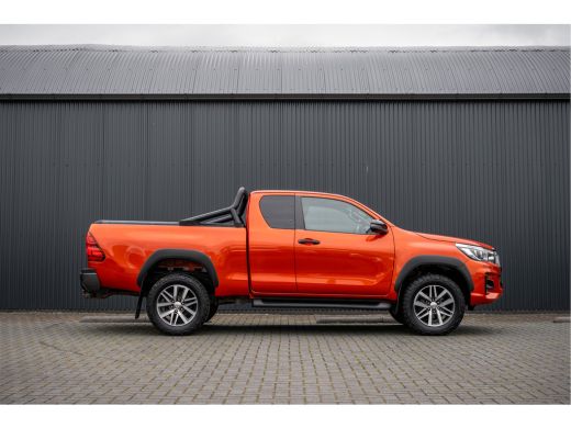 Toyota Hilux 2.4 D 4WD | 150 PK | LED | Camera | Cruise | Navi | Climatronic | Trekhaak ActivLease financial lease
