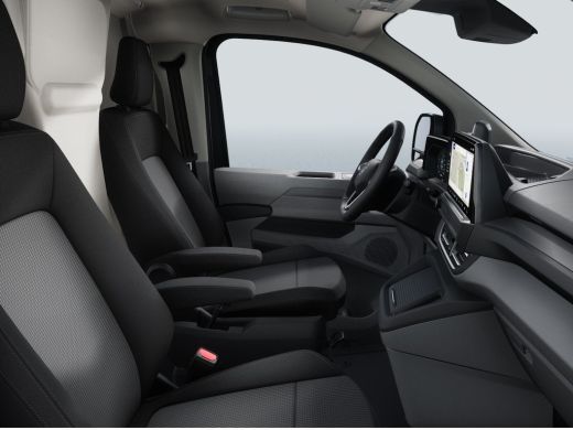 Volkswagen e-Transporter 32 L1H1 Bulli 71 kWh | 12-V aansluitingen in de middenconsole en bij de D-stijl in de laadruimte ... ActivLease financial lease