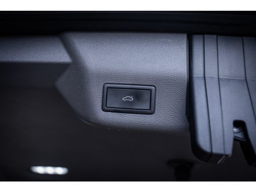 Volkswagen Multivan Energetic eHybrid 218PK 7 Persoons | Achteruitrijcamera | Cruise control adaptief met Stop&Go | P... ActivLease financial lease