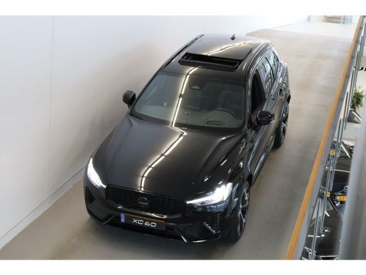 Volvo  XC60 T6 350PK Ultra Black Edition Trekhaak | Luchtvering | Getint Glas | 360&deg; | B&W Audio ActivLease financial lease
