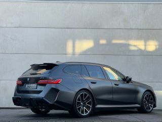 BMW M5 Touring M5 Mat-Keramisch-M Drivers Pack-Pano-Trekhaak-21"