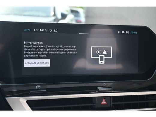 Citroën C4 1.2 Hybrid 145pk Max Tot 8 Jaar Garantie! | Schuif-/Kanteldak | Massage | Vol-Leder/Alcantara | E... ActivLease financial lease