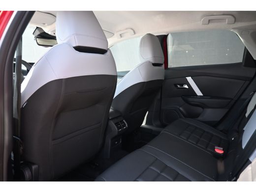 Citroën C4 Citroen 1.2 Hybrid 145pk Max Tot 8 Jaar Garantie! | Stoel/Stuur Verwarming | Adaptive Cruise Cont... ActivLease financial lease