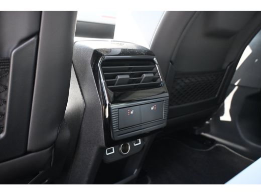 Citroën C5 Aircross Max Comfort Range 73 kWh Tot 8 Jaar Garantie! | Warmtepomp | Schuif-/Kanteldak | Vol-Leder | Mass... ActivLease financial lease