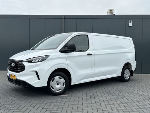 Ford Transit Custom 2.0 TDCI 136 PK TREND / L2H1 / 2.740 KG AHG / CAMERA / CRUISE / 3 ZITS / AIRCO / CARPLAY ActivLease financial lease