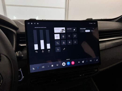 Lynk & Co 01 1.5 Core | Achteruitrijcamera | Alarmsysteem | Apple Carplay/Android Auto|telefoonintegratie premium ActivLease financial lease