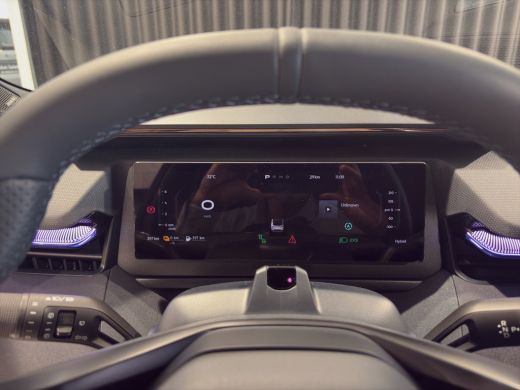 Lynk & Co 08 1.5 T PHEV 257 KW More | BLIS | Harman Kardon | Stoel + stuur verwarming | 360 Camera | Panoramad... ActivLease financial lease