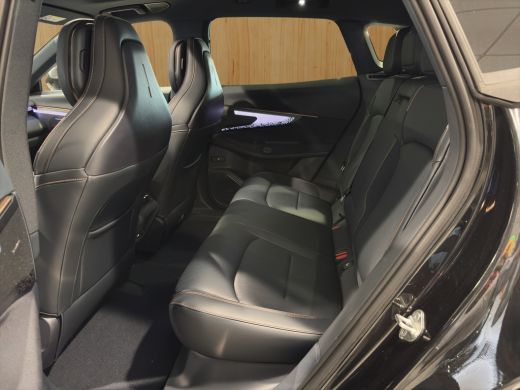 Lynk & Co 08 1.5 T PHEV 257 KW More | BLIS | Harman Kardon | Stoel + stuur verwarming | 360 Camera | Panoramad... ActivLease financial lease
