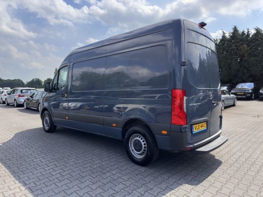Mercedes-Benz eSprinter L2 H2 {SoH-100%} Aut. *ECC | KEYLESS | CAMERA | RADIO | HEATED-SEAT | CCS-FASTLOADER* ActivLease financial lease