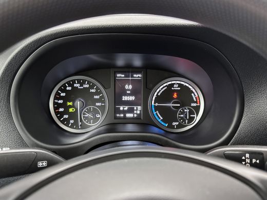 Mercedes-Benz eVito Lang 66 kWh 266km WLTP + snelladen Camera Stoelverwarming 100% elektrisch ActivLease financial lease