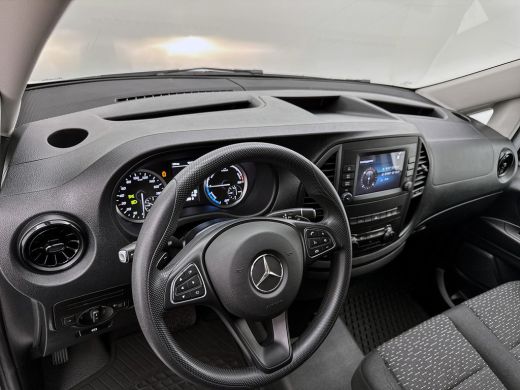Mercedes-Benz eVito Lang 66 kWh 266km WLTP + snelladen Camera Stoelverwarming 100% elektrisch ActivLease financial lease