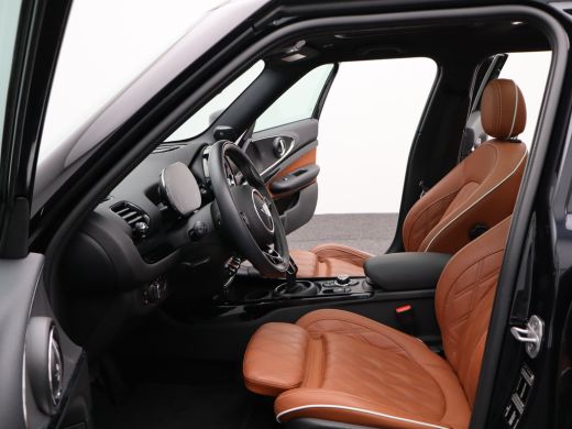 Mini Clubman 1.5 Cooper Richmond Park Edition |  Achteruitrijcamera | Panoramisch schuifdak | Climate Control ... ActivLease financial lease