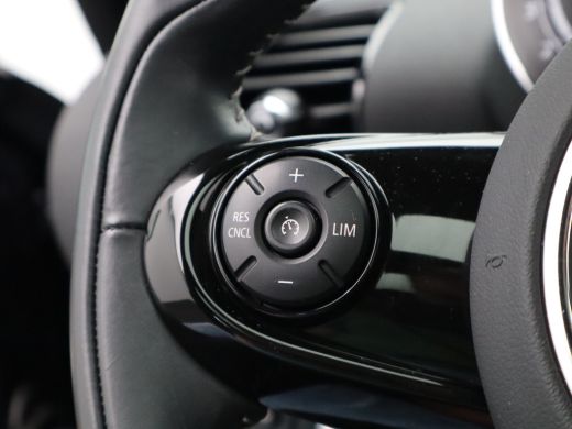 Mini Clubman 1.5 Cooper Richmond Park Edition |  Achteruitrijcamera | Panoramisch schuifdak | Climate Control ... ActivLease financial lease