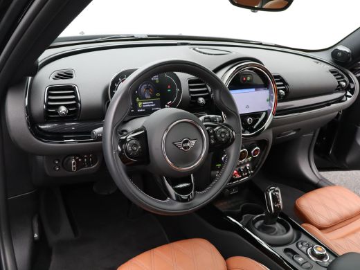 Mini Clubman 1.5 Cooper Richmond Park Edition |  Achteruitrijcamera | Panoramisch schuifdak | Climate Control ... ActivLease financial lease
