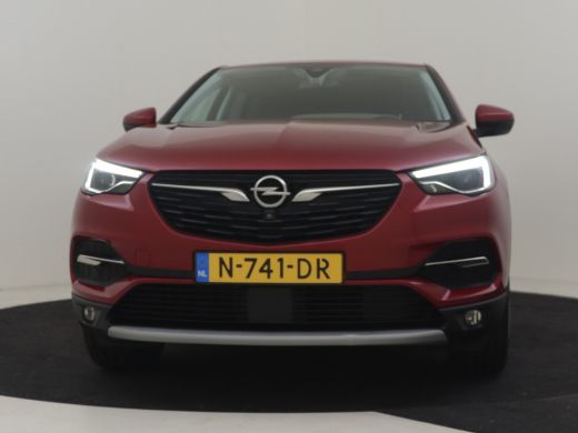 Opel Grandland X 1.2 Turbo Business Elegance l Trekhaak l Riem is Vervangen! l Apple Car play/Android l Navigatie ... ActivLease financial lease