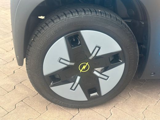 Opel Rocks-e Tekno LED | Wieldoppen | Openklapbare Ramen | Telfoonhouder ActivLease financial lease