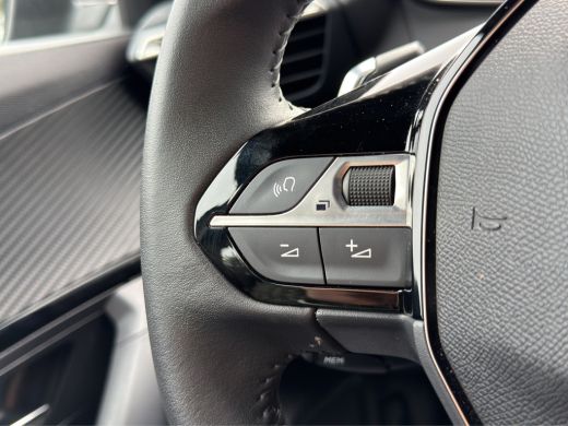 Peugeot 2008 1.2 Hybrid 136 Style LED | Climate control | Parkeersensoren | Carplay/android auto | ActivLease financial lease