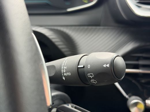 Peugeot 2008 1.2 Hybrid 136 Style LED | Climate control | Parkeersensoren | Carplay/android auto | ActivLease financial lease