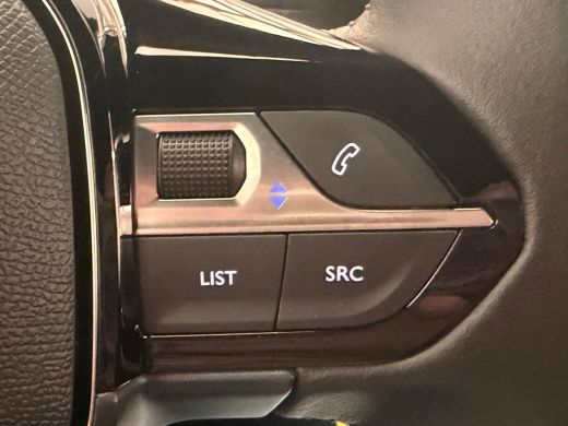 Peugeot 2008 1.2 PureTech 100 Allure Achteruitrij Camera | Parkeersensoren | LED | Leder/Stof | Climate Contro... ActivLease financial lease