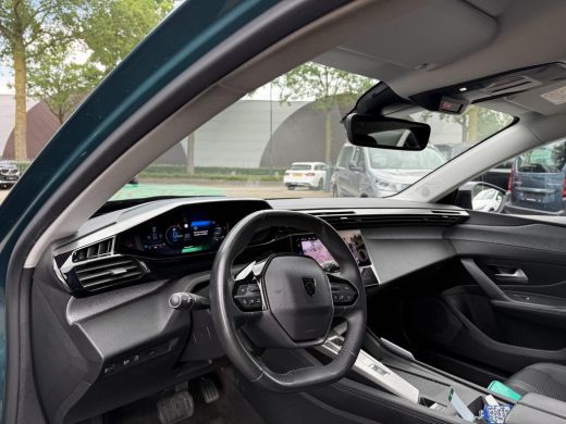 Peugeot 308 SW 1.6 Plug-in Hybrid 180 Allure PHEV | VAN: 26.900,- VOOR: 24.877,- UW WKVOORDEEL: 2.023,- | STO... ActivLease financial lease