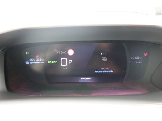 Peugeot e-2008 EV GT Avantage 54 kWh | Navi | Camera V+A | Ad. cruise | Keyless | DAB | LMV 17"| ActivLease financial lease