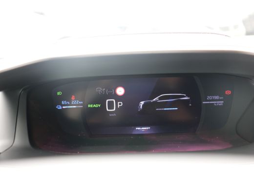 Peugeot e-2008 EV GT Avantage 54 kWh | Navi | Camera V+A | Ad. cruise | Keyless | DAB | LMV 17"| ActivLease financial lease