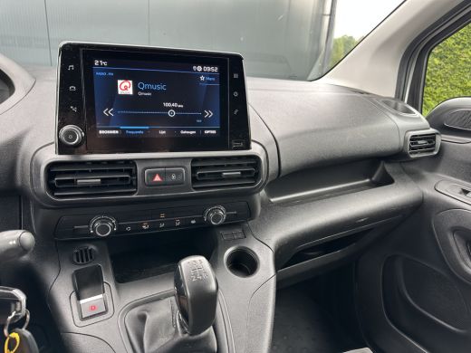 Peugeot Partner 1.5 BlueHDI 102 PK / L2H1 / TREKHAAK / 3 ZITS / CRUISE / AIRCO / APPLE CARPLAY / ANDROID AUTO ActivLease financial lease