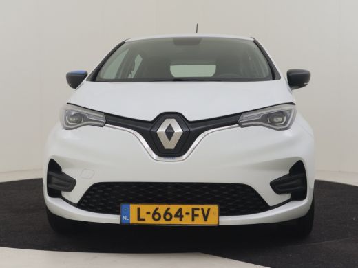 Renault ZOE R110 Life Carshare 52 kWh l Incl Koopaccu l SOH 94% l Climatronic l Cr Control l Keyless | Parkee... ActivLease financial lease
