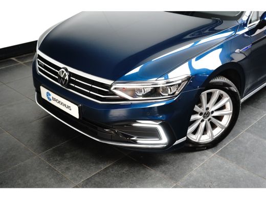 Volkswagen Passat Variant 1.4 218PK eHybrid GTE PHEV | NAVIGATIE | ELEKTR. A. KLEP | CAMERA | MATRIX LED ActivLease financial lease