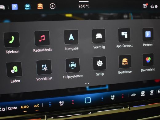 Volkswagen Tiguan 1.5 eHybrid R-Line Edition 272Pk DSG/AUTO | Glazen panorama-dak | SOH 98% | Head-up display |  Ro... ActivLease financial lease