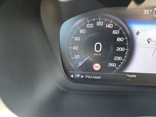 Volvo  XC40 1.5 T5 Recharge R-Design NL-AUTO | PANODAK | TREKHAAK | 1/2 LEDER ActivLease financial lease
