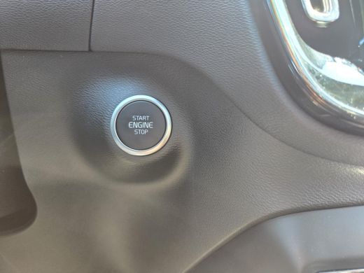 Volvo  XC40 1.5 T5 Recharge R-Design NL-AUTO | PANODAK | TREKHAAK | 1/2 LEDER ActivLease financial lease