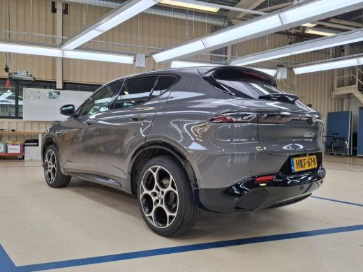 Alfa Romeo Tonale 1.5T Hybrid Veloce | Vol-Leder | 360 Camera | Adaptive Cruise | 19"LMV | Dodehoek-Detectie | !! ActivLease financial lease