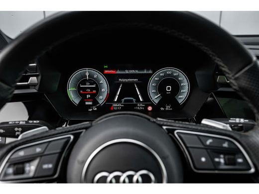 Audi A3 Sportback 40 TFSI e S edition 204PK | Panorama Dak | Sfeerverlichting | Stoelverw. voor | Dode Ho... ActivLease financial lease