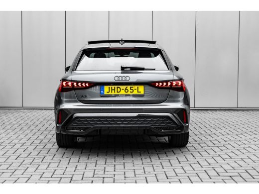Audi A3 Sportback 40 TFSI e S edition 204PK | Panorama Dak | Sfeerverlichting | Stoelverw. voor | Dode Ho... ActivLease financial lease