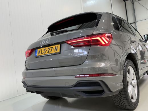 Audi Q3 45 TFSI e Hybrid 245pk S edition S-line | Keyless | Camera ActivLease financial lease