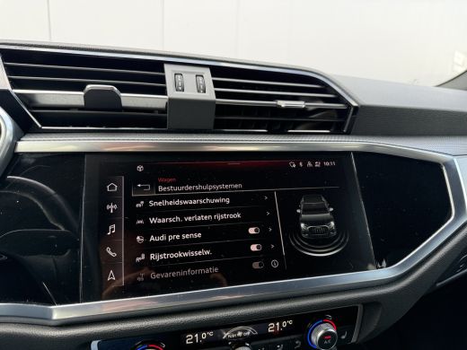 Audi Q3 45 TFSI e Hybrid 245pk S edition S-line | Keyless | Camera ActivLease financial lease