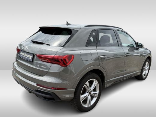 Audi Q3 Q3 45 TFSI e Hybrid 245pk S edition ActivLease financial lease