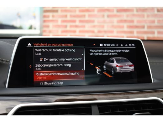 BMW 7 Serie M760Li xDrive 6.6 V12 | Berninagrau | NL-auto | NP 262K | LCI ActivLease financial lease