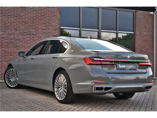 BMW 7 Serie M760Li xDrive 6.6 V12 | Berninagrau | NL-auto | NP 262K | LCI ActivLease financial lease