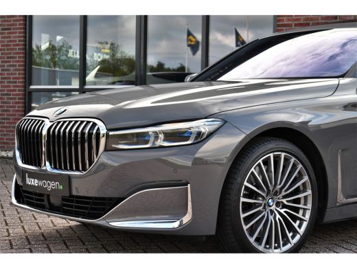 BMW 7 Serie M760Li xDrive 6.6 V12 | Berninagrau | NL-auto | NP 262K | LCI ActivLease financial lease