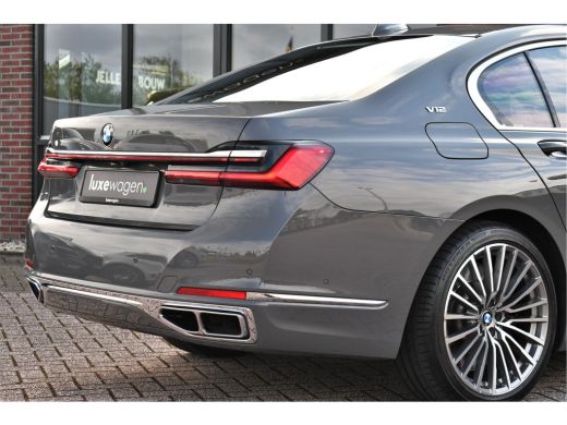 BMW 7 Serie M760Li xDrive 6.6 V12 | Berninagrau | NL-auto | NP 262K | LCI ActivLease financial lease