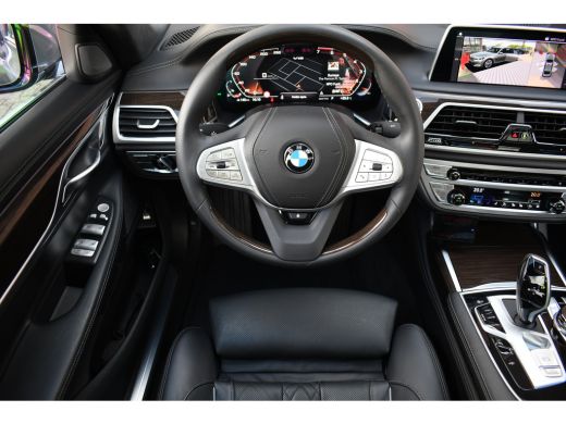 BMW 7 Serie M760Li xDrive 6.6 V12 | Berninagrau | NL-auto | NP 262K | LCI ActivLease financial lease