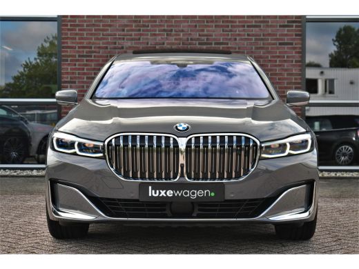 BMW 7 Serie M760Li xDrive 6.6 V12 | Berninagrau | NL-auto | NP 262K | LCI ActivLease financial lease