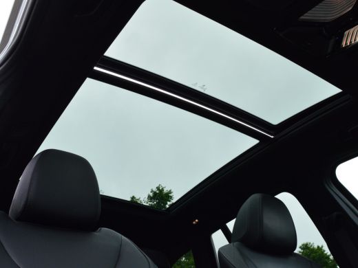 BMW X3 xDrive30e High Executive M Sport Pano | Trekhaak | Laser ActivLease financial lease